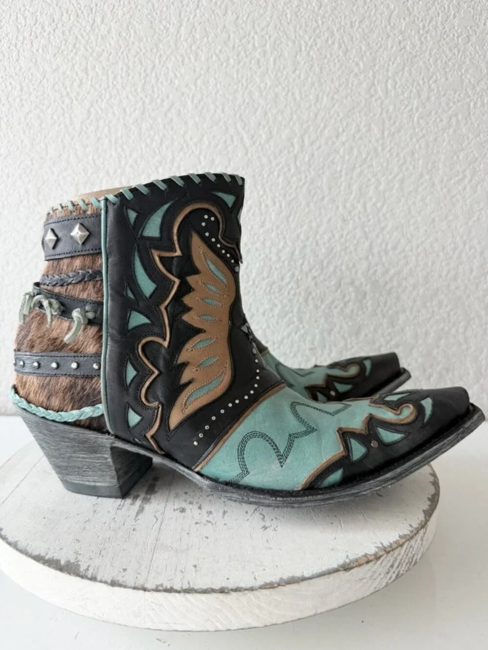 Old Gringo EAGLE FLIGHT Short Cowboy Boots Black Turquoise Womens 11 Snip Toe